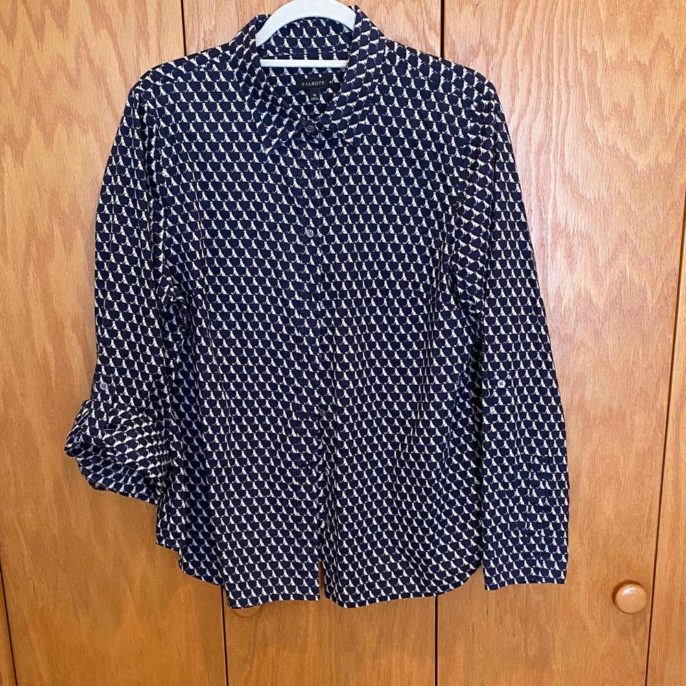 Long or tab sleeve shirt